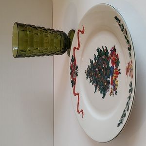 Newcor Origins Christmas Morning dinner plate, breakfast plate, replacement